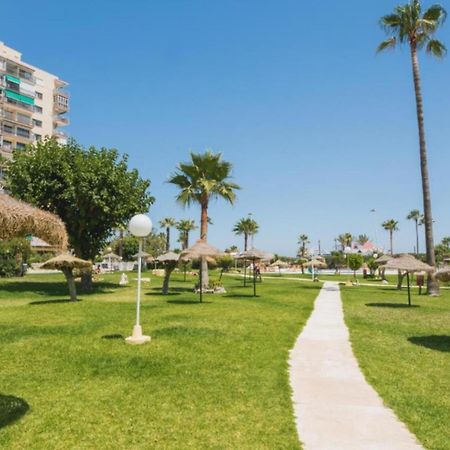 شقة Estudio Recien Reformado En Primera Linea De Playa بينالماذينا المظهر الخارجي الصورة
